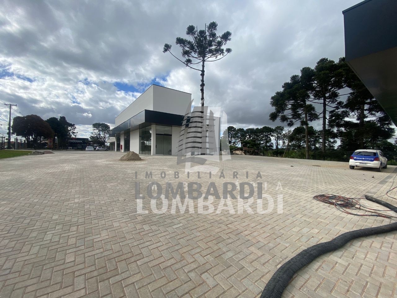 Loja no Campo de Santana em Curitiba - Design sem nome - 2025-10-23T084415.666.jpg