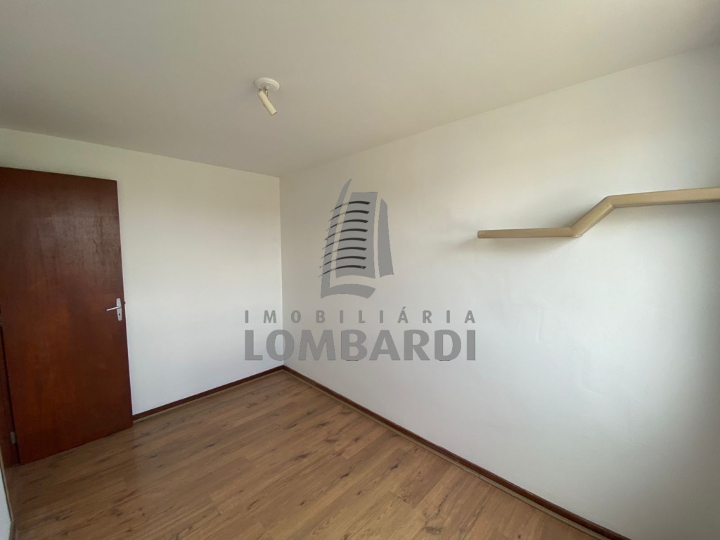 Apartamento no Pinheirinho em Curitiba - 4830.jpg