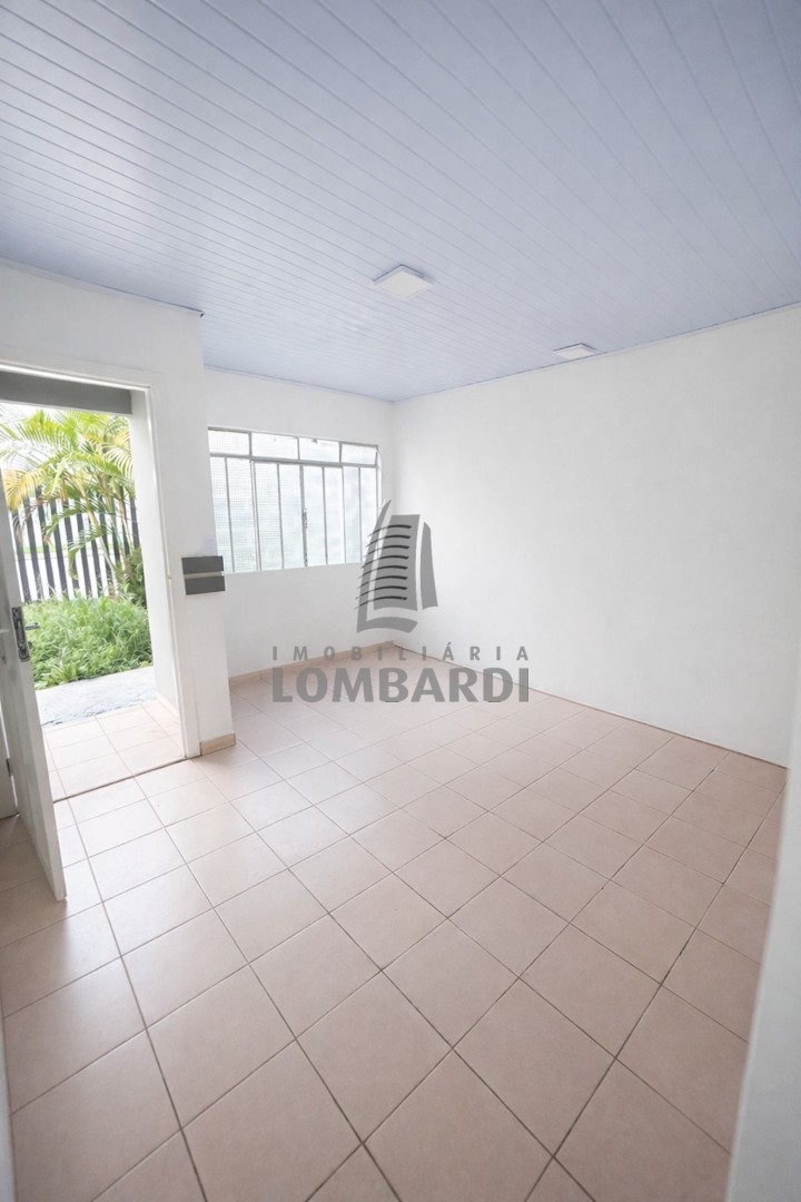 Casa Residencial no Capao Raso em Curitiba - sala1.jpeg