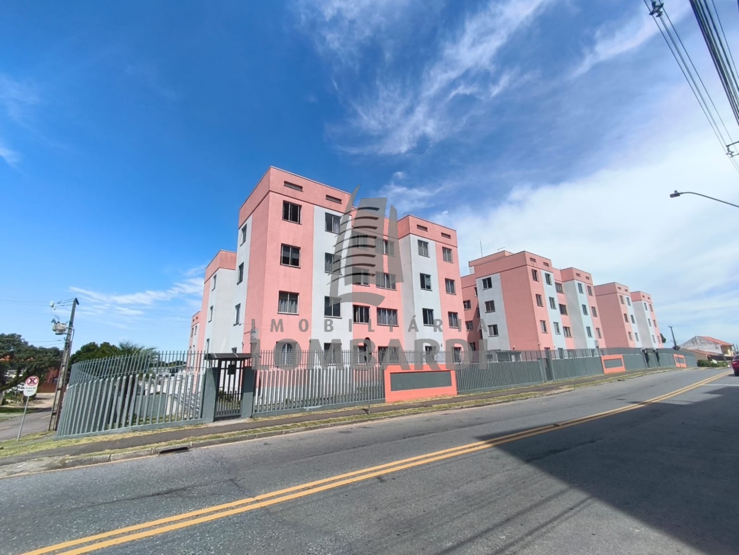 Apartamento no Pinheirinho em Curitiba - WhatsApp Image 2026-03-06 at 18.01.41 (1).jpeg