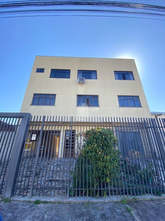 Apartamento no Capao Raso em Curitiba