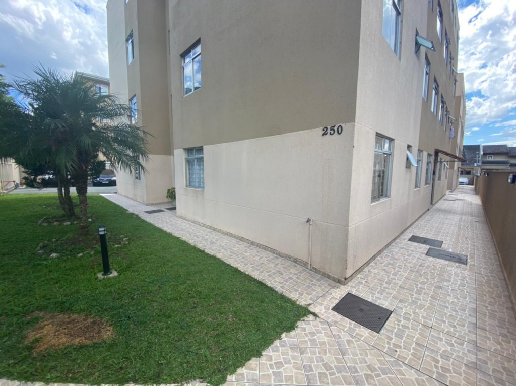 Apartamento no Pinheirinho em Curitiba