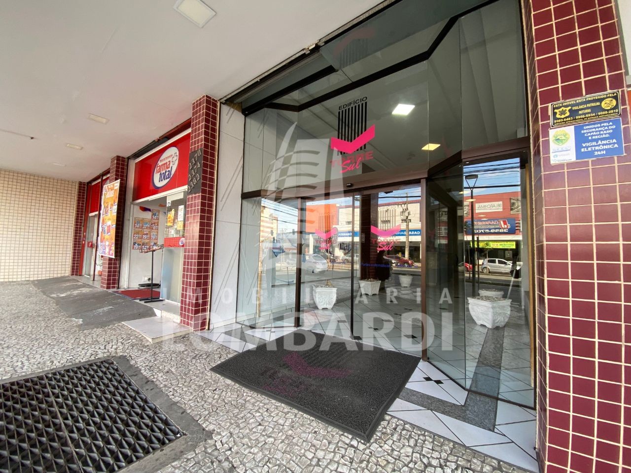Cjto Comercial/sala no Capao Raso em Curitiba - Design sem nome - 2025-07-10T150013.712.jpg
