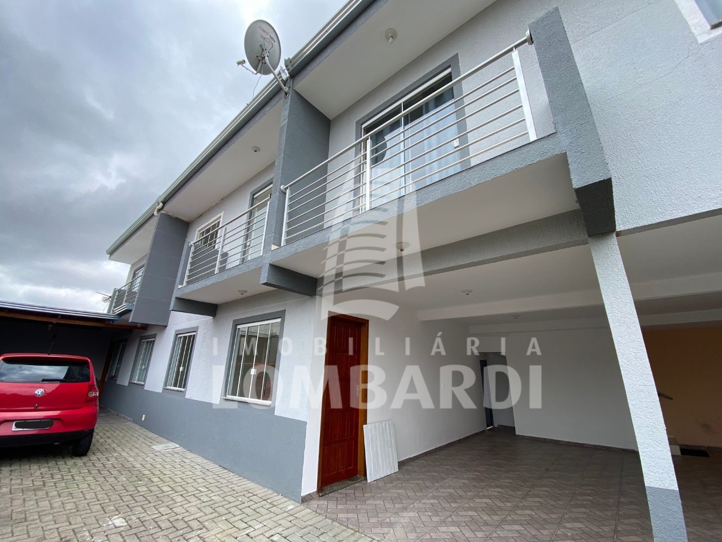 Sobrado no Pinheirinho em Curitiba - Design sem nome - 2025-10-13T124439.824.jpg