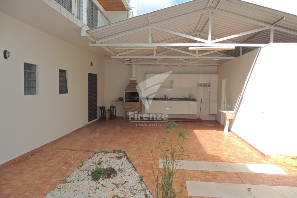 Casa para alugar em Portao, Curitiba — Portal Chave Fácil