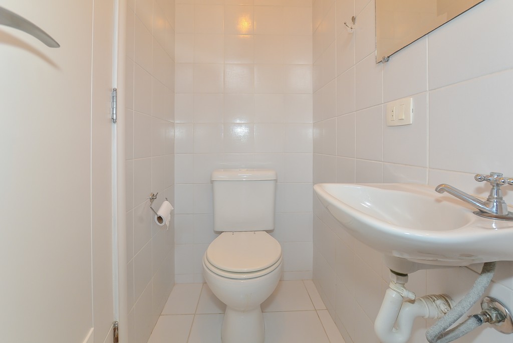 Apartamento à venda e para alugar em Bigorrilho, Curitiba — GOMES CONSULTOR IMOBILIARIO LTDA.