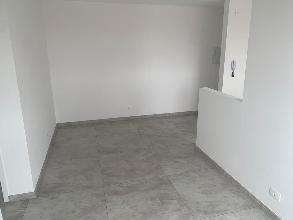 Apartamento para alugar em Sitio Cercado, Curitiba — Portal Chave Fácil