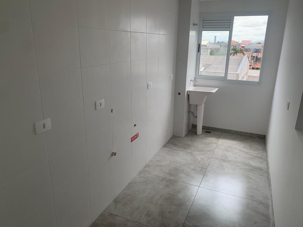 Apartamento para alugar em Sitio Cercado, Curitiba — Portal Chave Fácil