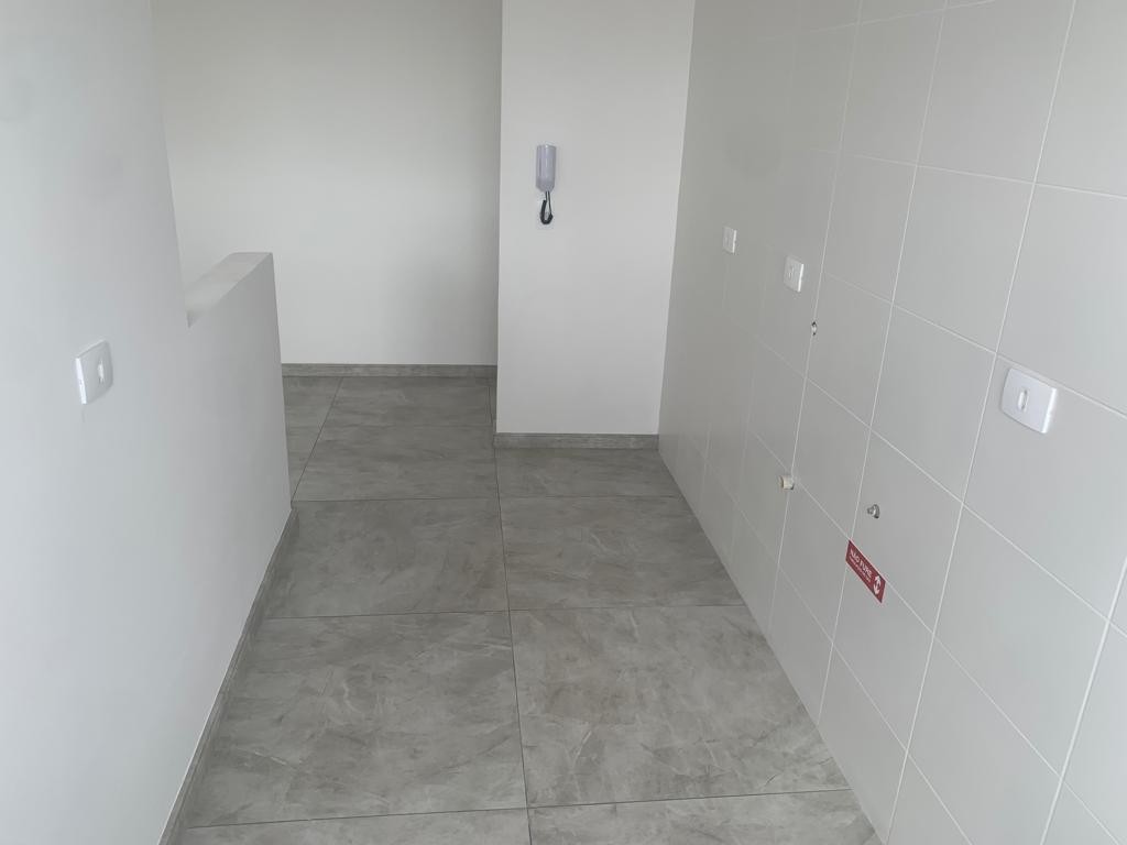 Apartamento para alugar em Sitio Cercado, Curitiba — Portal Chave Fácil