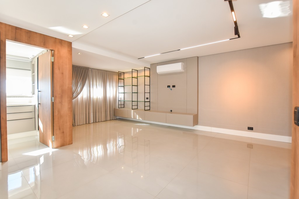 Apartamento à venda em Campo Comprido, Curitiba — Portal Chave Fácil