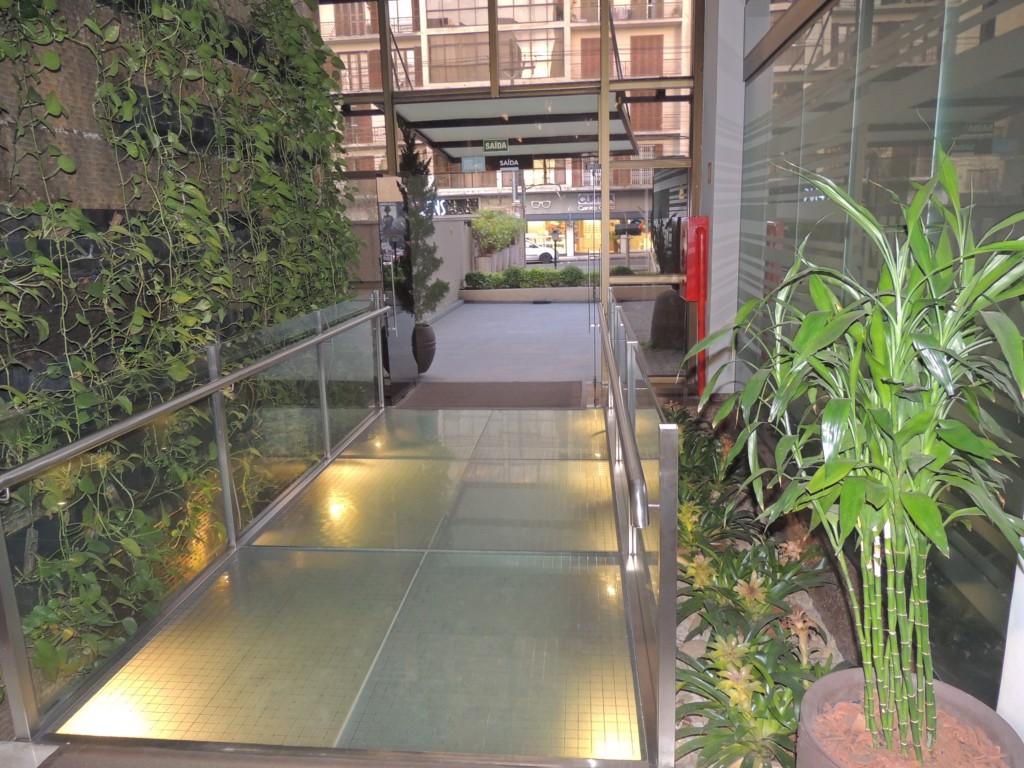 Sala/Conjunto Comercial para alugar em Centro, Curitiba — Portal Chave Fácil