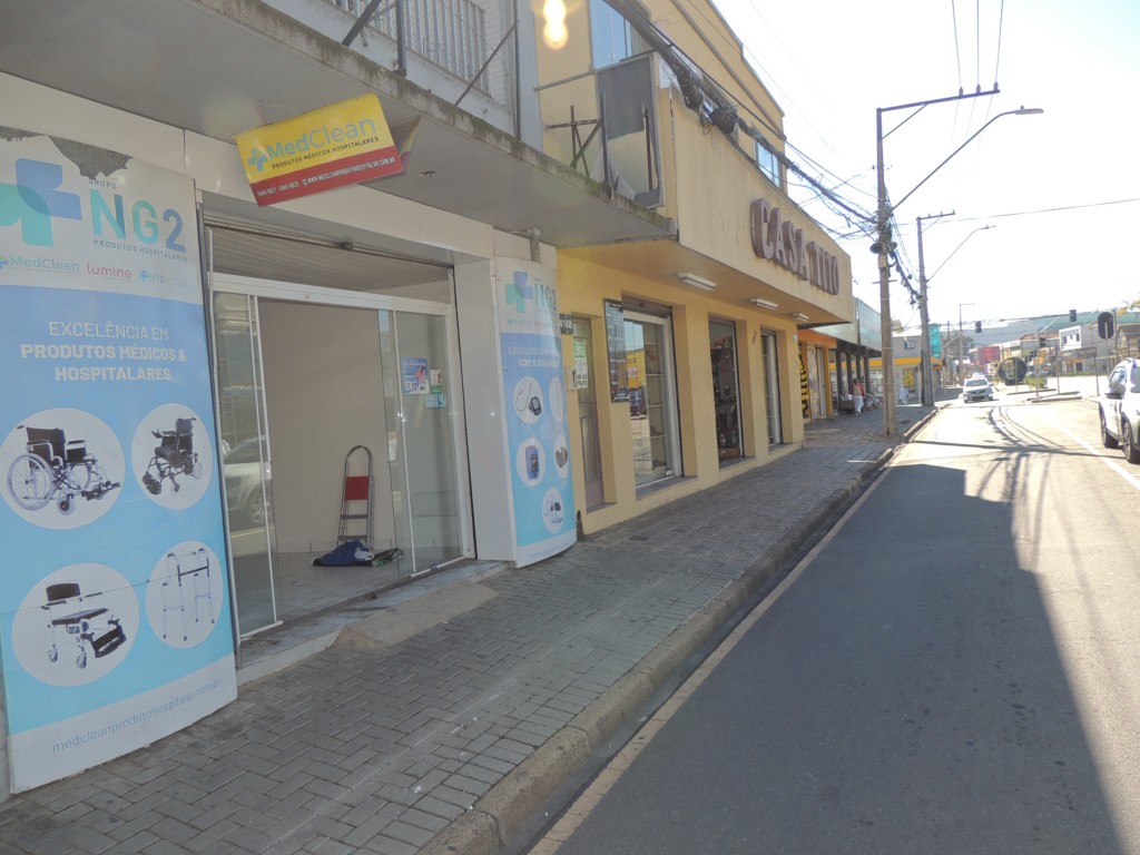 Loja para alugar em Novo Mundo, Curitiba — Portal Chave Fácil