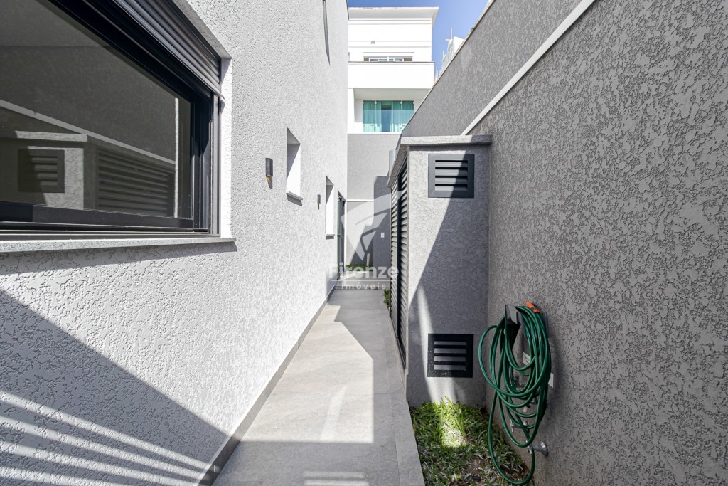 Casa para alugar em Butiatuvinha, Curitiba — Portal Chave Fácil