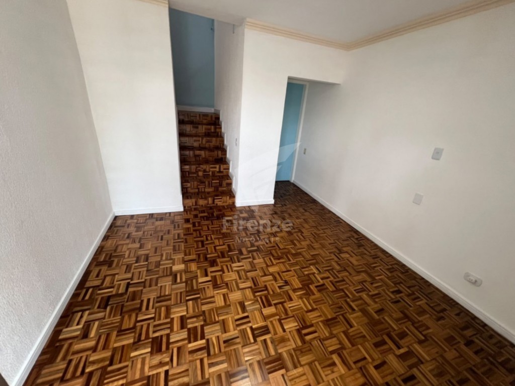 Casa para alugar em Portao, Curitiba — Portal Chave Fácil