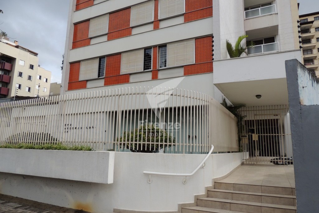 Apartamento para alugar em Centro, Curitiba — Portal Chave Fácil