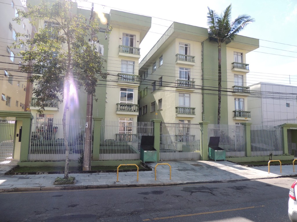 Apartamento para alugar em Agua Verde, Curitiba — Portal Chave Fácil