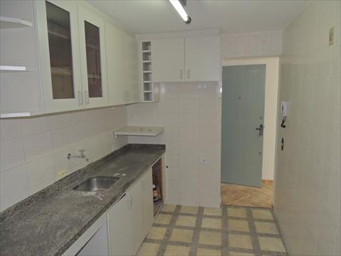Apartamento para locacao no Capao Raso em Curitiba com 56,32m² por R$ 1.680,00