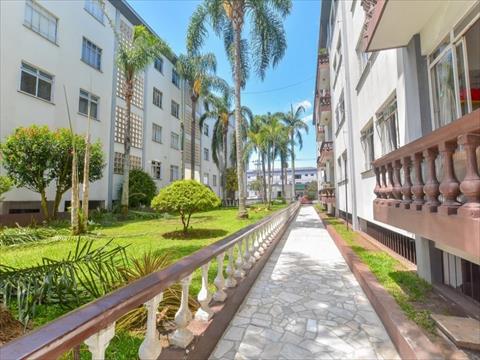 Apartamento para locacao no Portao em Curitiba com 98,43m² por R$ 2.640,00