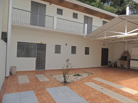 Sobrado para locacao no Portao em Curitiba com 297m² por R$ 4.500,00