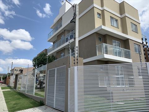 Apartamento para locacao no Fazendinha em Curitiba com 80m² por R$ 2.250,00