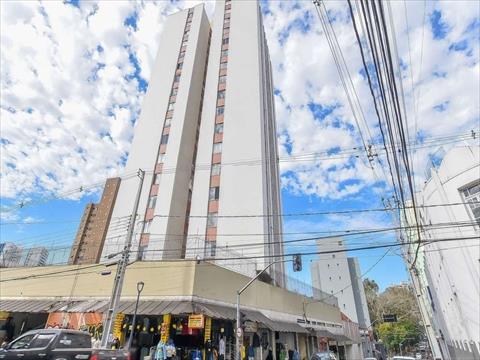 Apartamento para locacao no Centro em Curitiba com 70,32m² por R$ 1.800,00