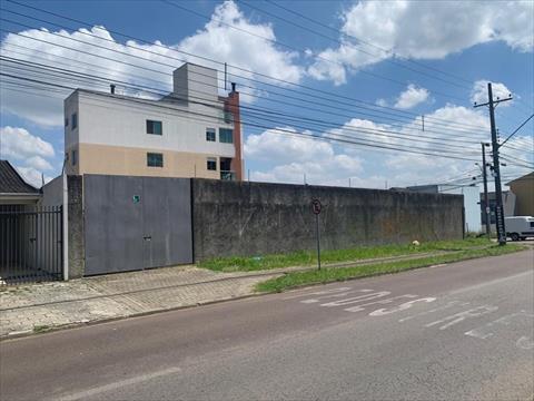Terreno para locacao no Capao Raso em Curitiba com 440m² por R$ 3.000,00
