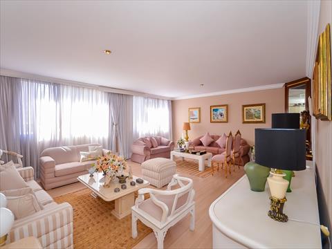 Apartamento para venda no Batel em Curitiba com 232,99m² por R$ 1.200.000,00