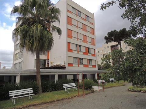 Apartamento para locacao no Bigorrilho em Curitiba com 216,84m² por R$ 4.800,00
