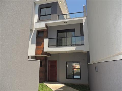 Sobrado para venda no Fanny em Curitiba com 224m² por R$ 930.000,00