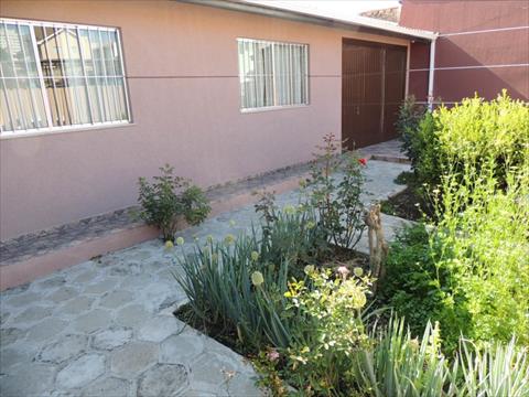 Casa Residencial para locacao no Capao Raso em Curitiba com 150m² por R$ 4.800,00