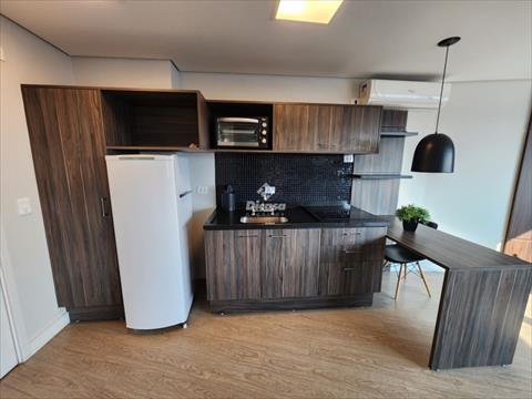 Apartamento para locacao no Reboucas em Curitiba com 60m² por R$ 2.500,00