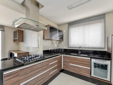 Apartamento para vendalocacaovenda e locacao no Merces em Curitiba com 352m² por R$ 2.690.000,009.375,00