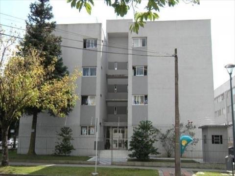Apartamento para locacao no Reboucas em Curitiba com 97,5m² por R$ 2.160,00