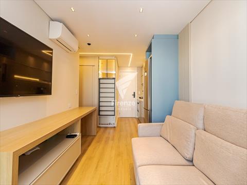 Apartamento para locacao no Centro em Curitiba com 59,63m² por R$ 6.250,00