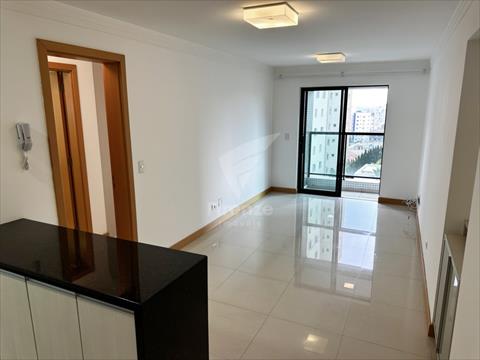Apartamento para locacao no Agua Verde em Curitiba com 71,65m² por R$ 4.000,00