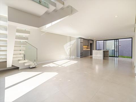 Casa Residencial para locacao no Butiatuvinha em Curitiba com 320m² por R$ 18.750,00
