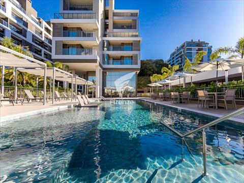 Apartamento para locacao no Campina do Siqueira em Curitiba com 97,6m² por R$ 4.875,00