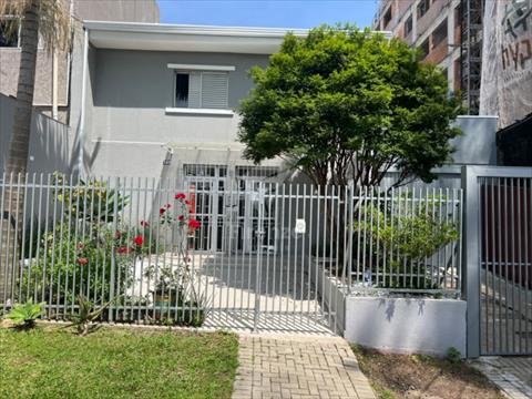 Casa Comercial para locacao no Portao em Curitiba com 60m² por R$ 3.750,00
