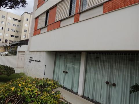 Apartamento para locacao no Centro em Curitiba com 216,84m² por R$ 4.500,00