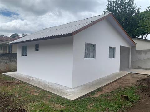 Casa Residencial para locacao no Boqueirao em Curitiba com 70m² por R$ 2.375,00