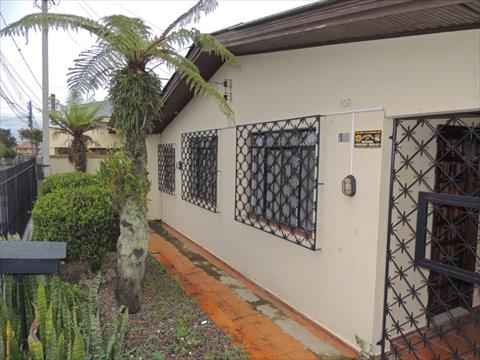 Casa Residencial para locacao no Cidade Industrial em Curitiba com 140m² por R$ 3.125,00
