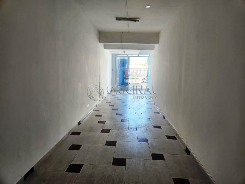 Loja para locacao no Hauer em Curitiba com 38m² por R$ 1.222,22