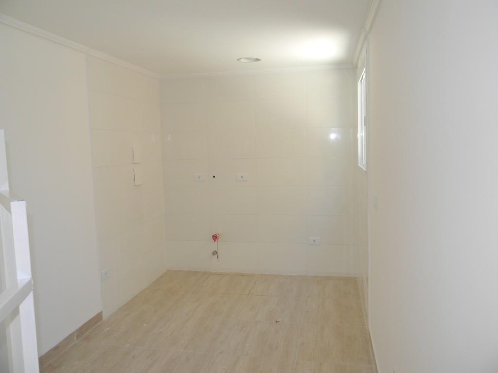 Casa Residencial para locacao no Campo Comprido em Curitiba com 47m² por R$ 1.277,77