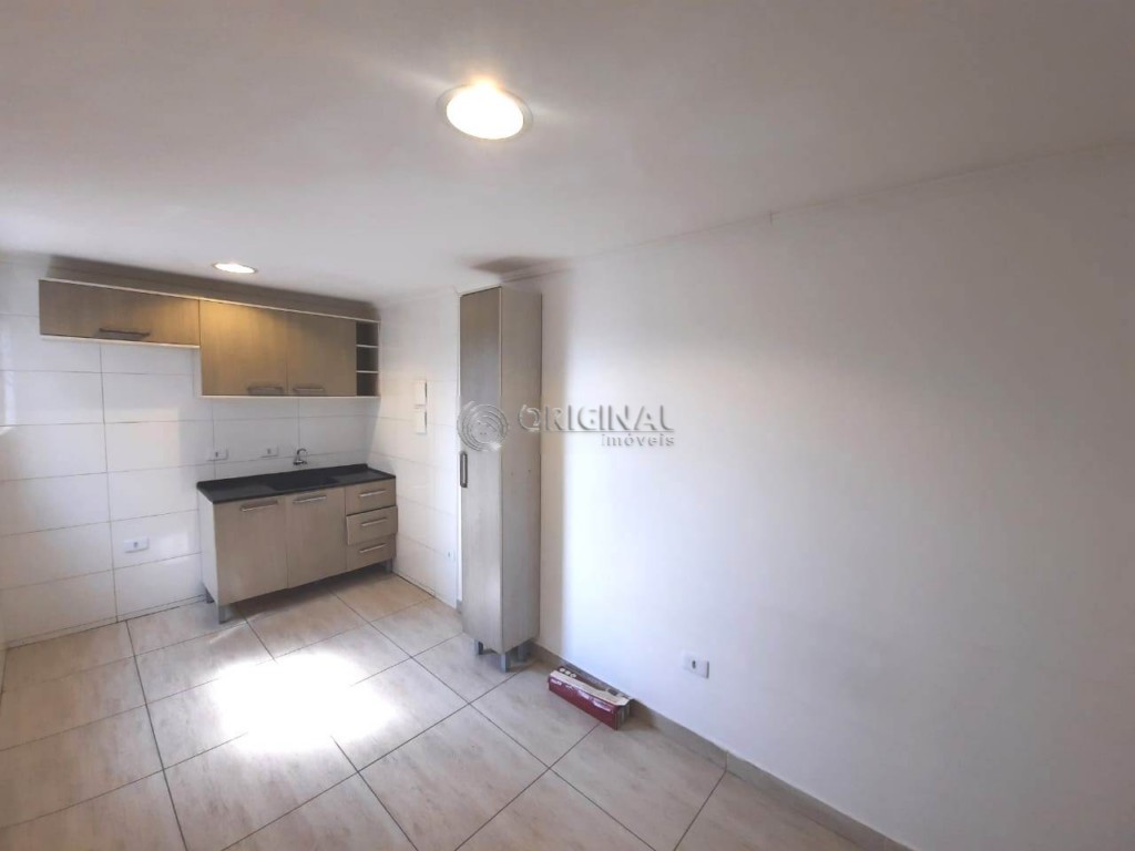 Casa Residencial para locacao no Campo Comprido em Curitiba com 47m² por R$ 1.611,11