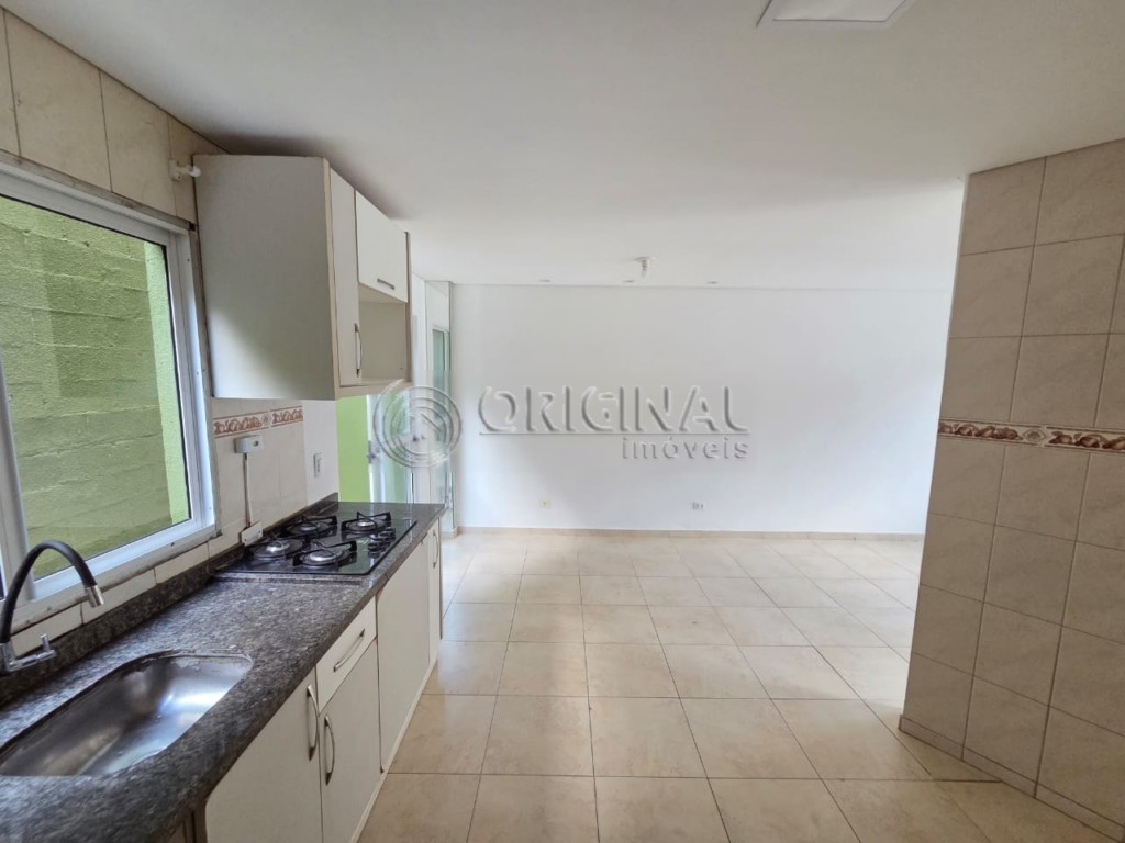 Sobrado para locacao no Campo Comprido em Curitiba com 114m² por R$ 3.111,11