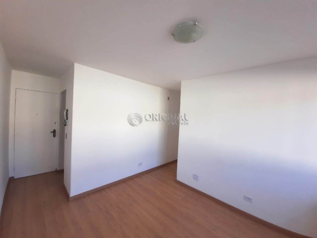 Apartamento para locacao no Campo Comprido em Curitiba com 60m² por R$ 2.000,00