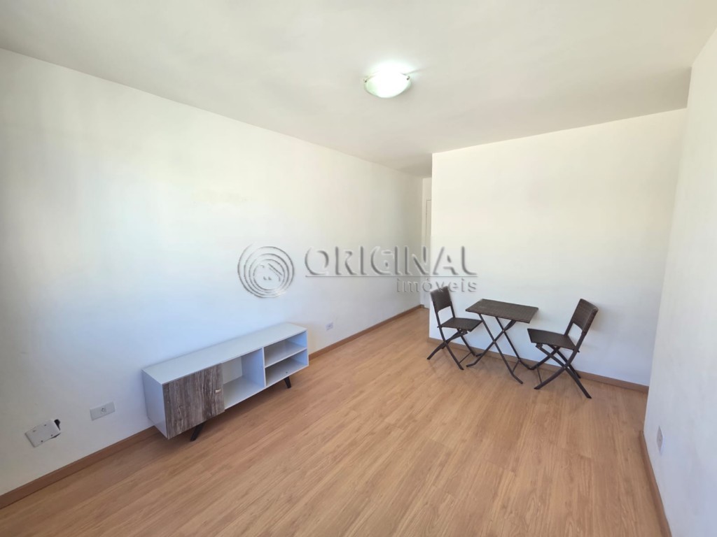 Apartamento para locacao no Campo Comprido em Curitiba com 60m² por R$ 1.666,66