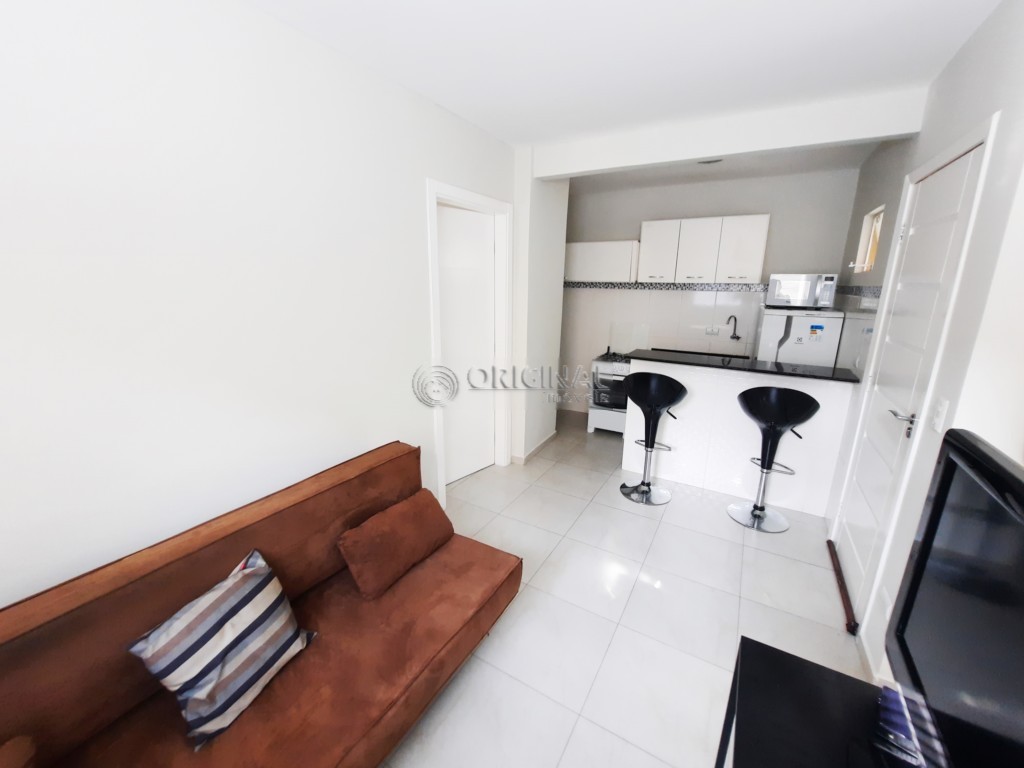 Apartamento para locacao no Batel em Curitiba com 50m² por R$ 1.833,33