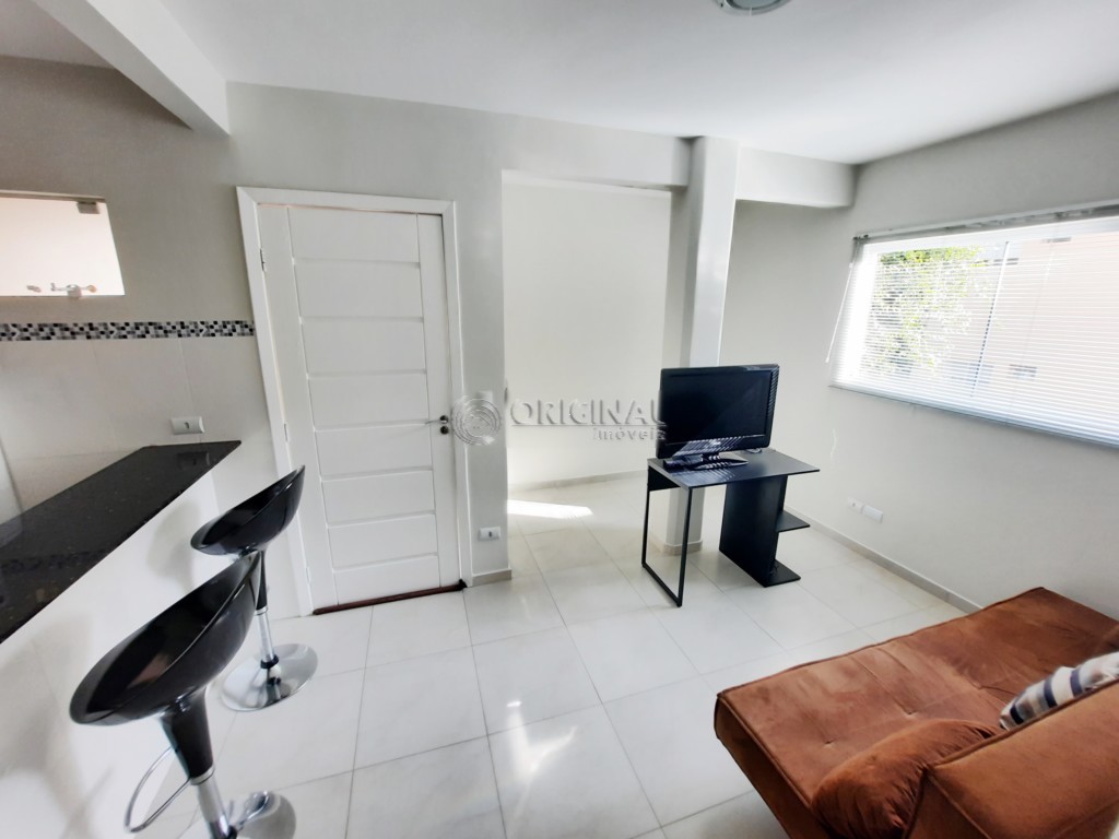 Apartamento para locacao no Batel em Curitiba com 50m² por R$ 1.833,33