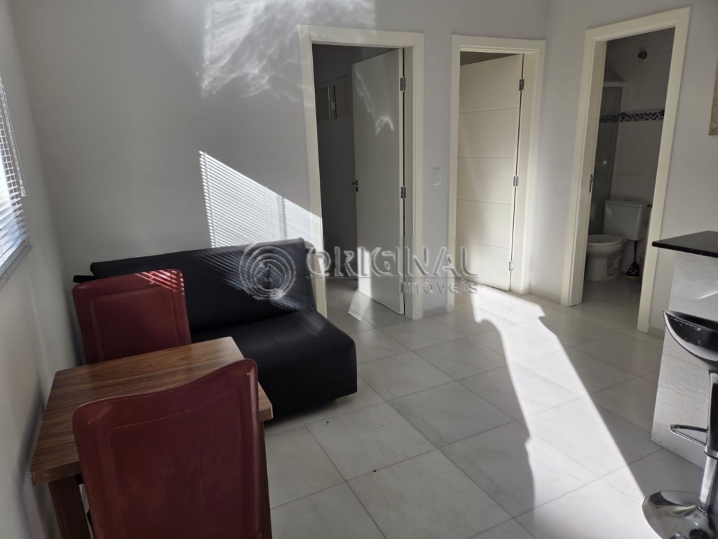 Apartamento para locacao no Batel em Curitiba com 44m² por R$ 2.200,00